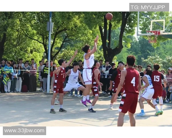 南京篮球队的节奏揭秘：从训练到比赛的全景探索与分析